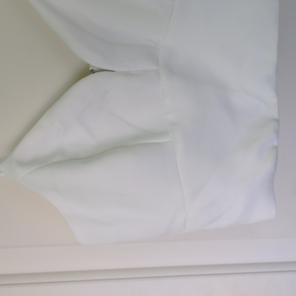 Valley Girl Cropped Tank Top - Picture 2 of 6